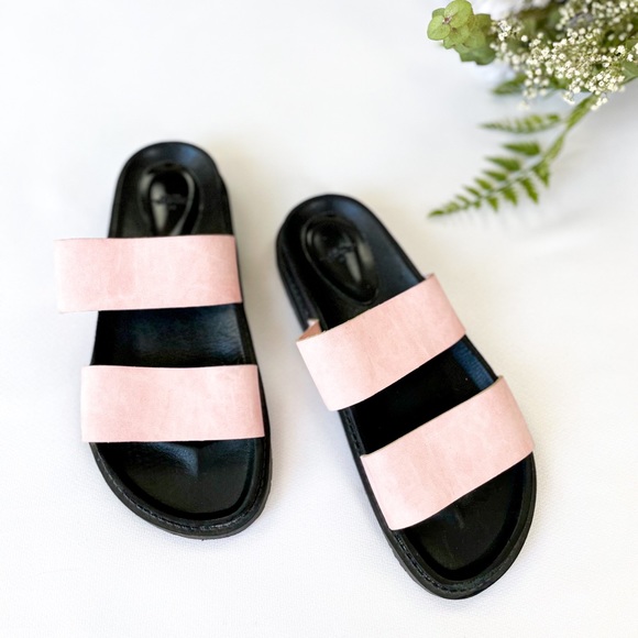 Zara Shoes - Zara Women’s Strap Sandals